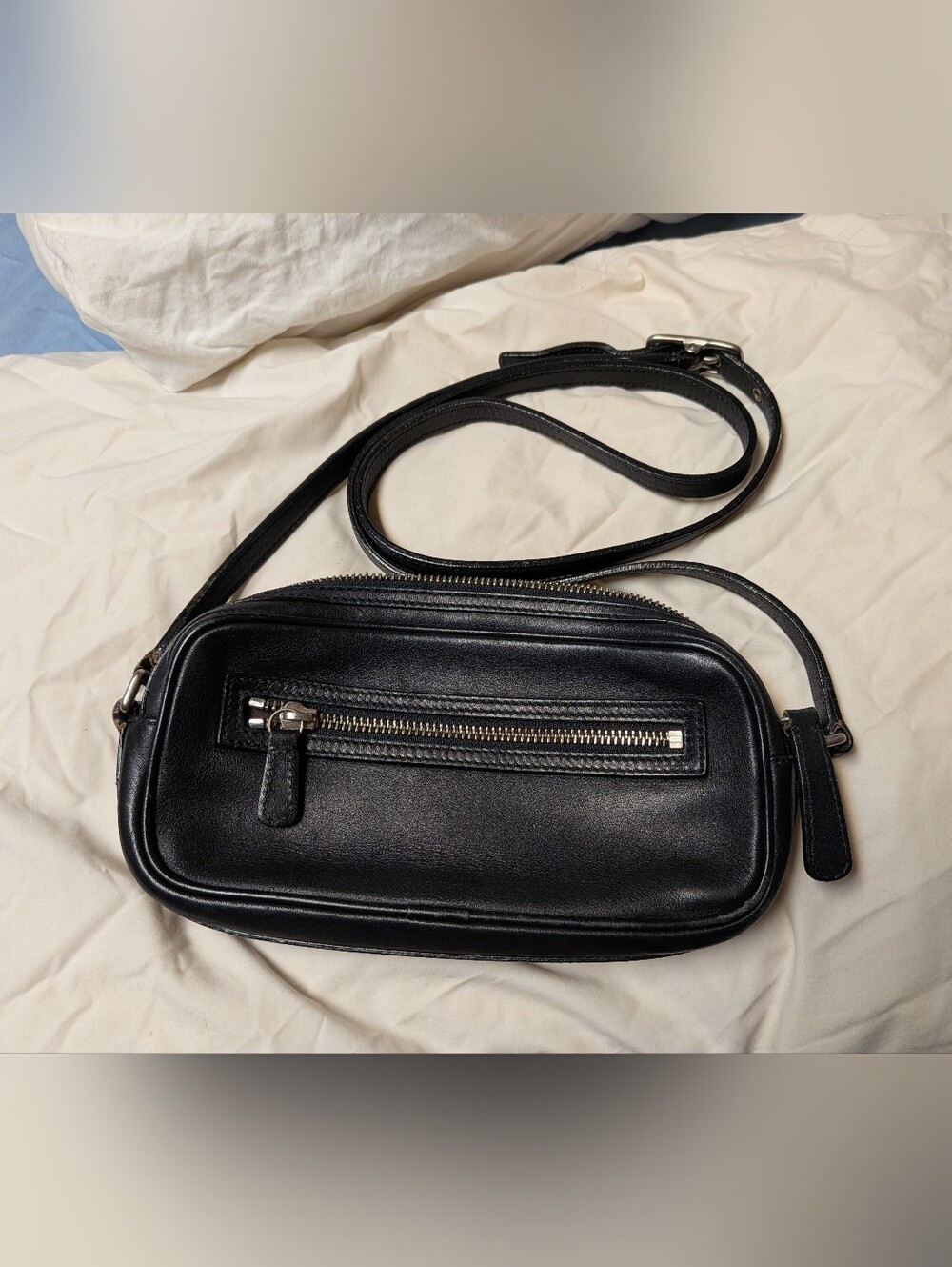 Coach Black Leather Zip Front Crossbody